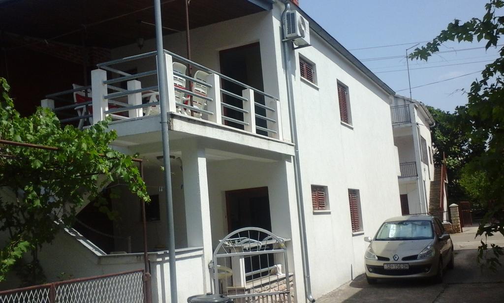 Apartman Goran Vodice Exteriör bild